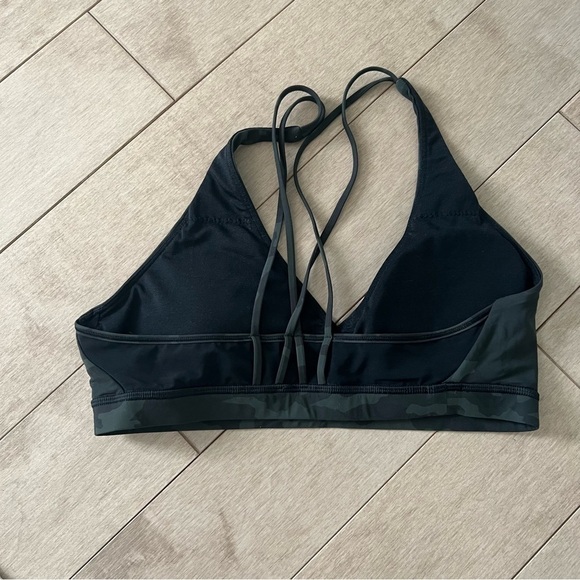 Lululemon Freely Flexed Bra
Incognito Camo Multi Gator Green / Black - Picture 6 of 7